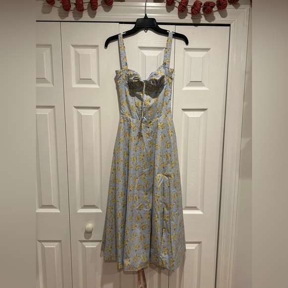 House of CB Carmen Dress - Picture 3 of 9